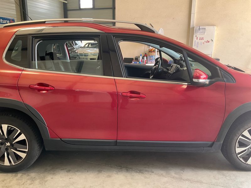Peugeot 2008 1.6 Blue-HDi Allure 2016 – снимка 10