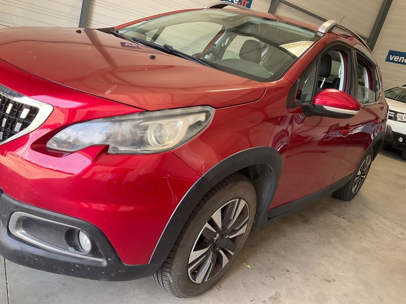 Peugeot 2008 1.6 Blue-HDi Allure 2016 – снимка 2