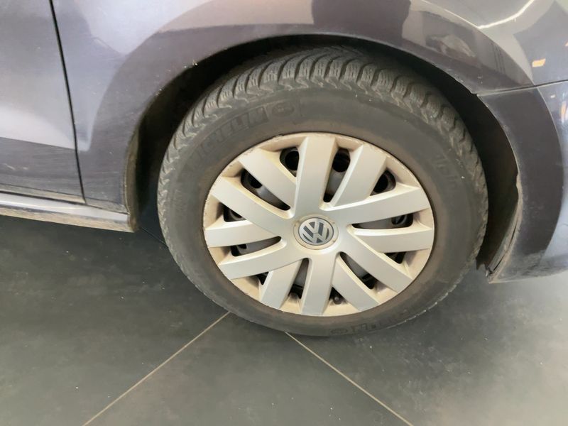 Volkswagen Polo 1.4 TDI Lounge BlueMotion Tech 2016 – снимка 11