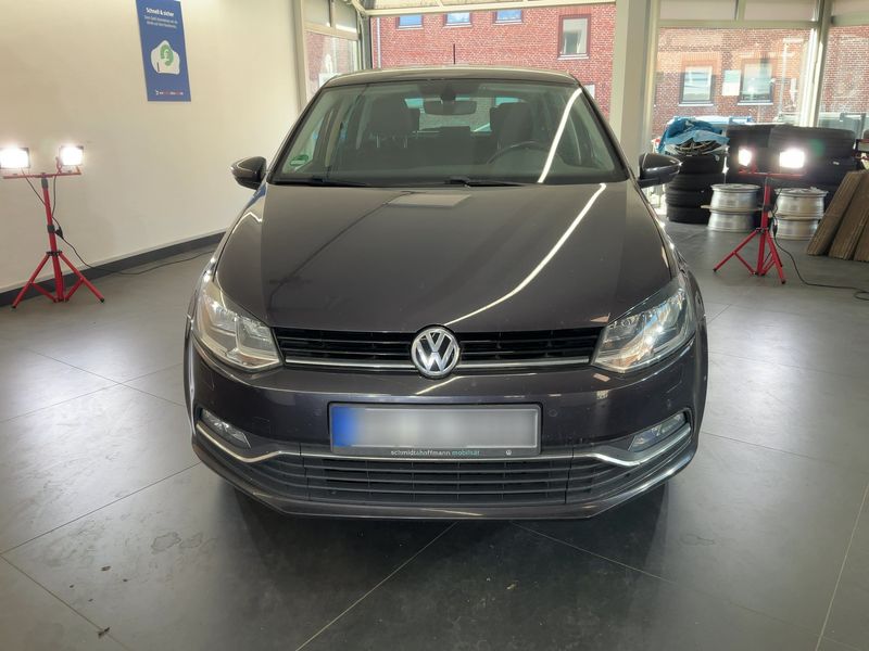 Volkswagen Polo 1.4 TDI Lounge BlueMotion Tech 2016 – снимка 14