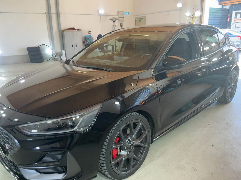 Ford Focus 2.3 EcoBoost ST X 2023 – снимка 2