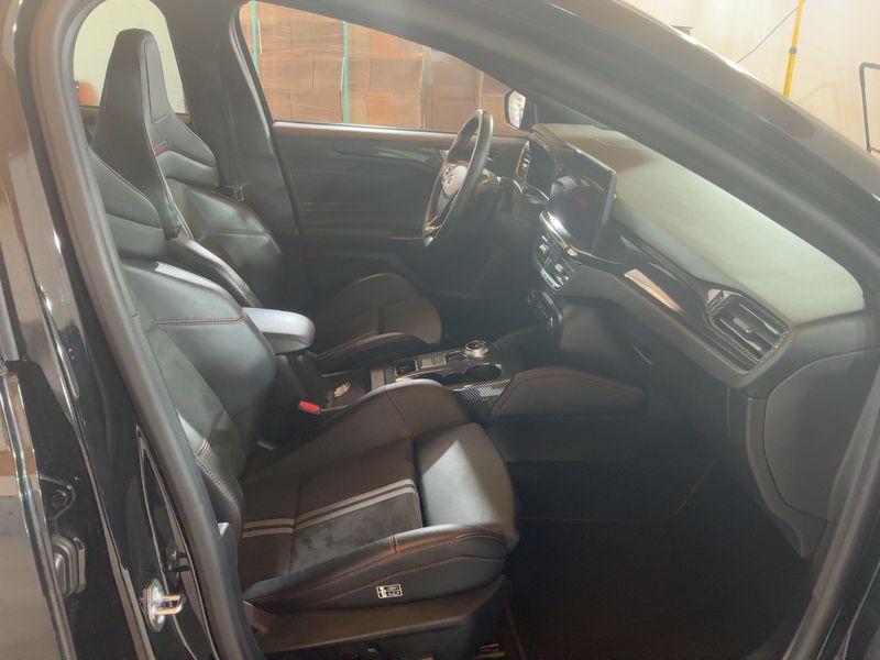 Ford Focus 2.3 EcoBoost ST X 2023 – снимка 17