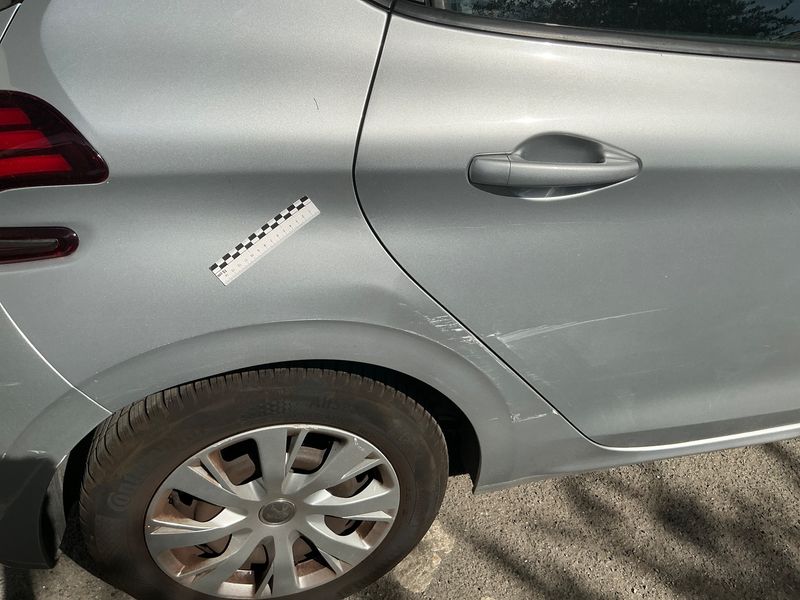 Peugeot 208 1.6 Blue-HDi Active Auto Ecole 2015 – снимка 23