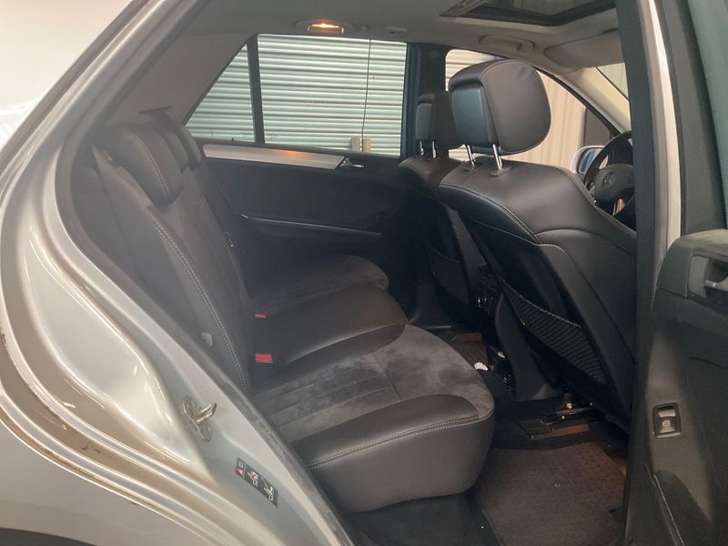 Mercedes-Benz M-Klasse ML 320 CDI 2005 – снимка на щета