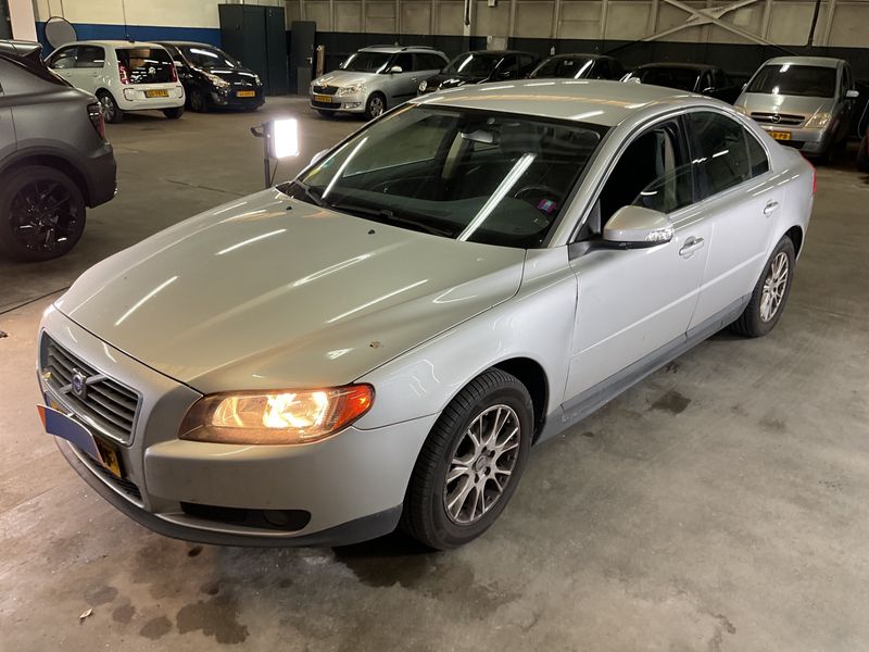 Volvo S80 2.5 T Kinetic 2007 – снимка 1