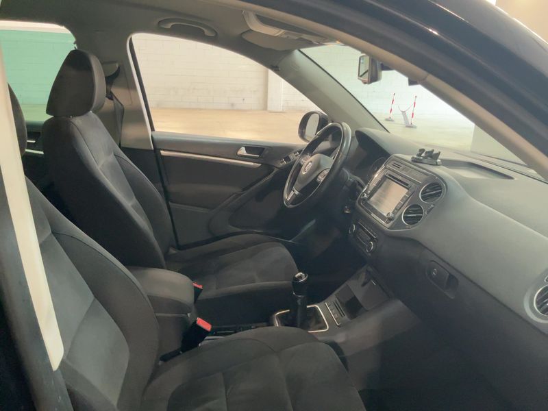 Volkswagen Tiguan 2.0 TDI Sport & Style BlueMotion Tech 2014 – снимка 16