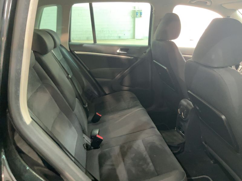 Volkswagen Tiguan 2.0 TDI Sport & Style BlueMotion Tech 2014 – снимка 19