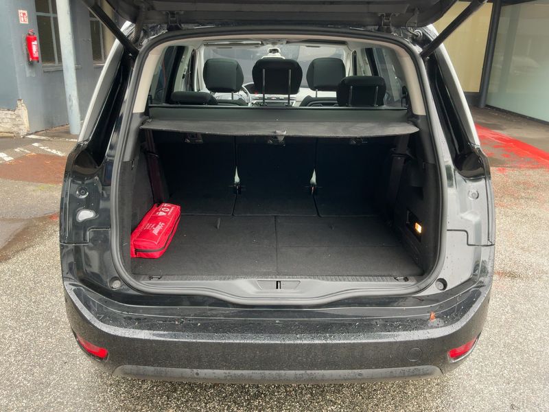 Citroen C4 Grand Picasso 2.0 Blue-HDi Exclusive 2015 – снимка 15