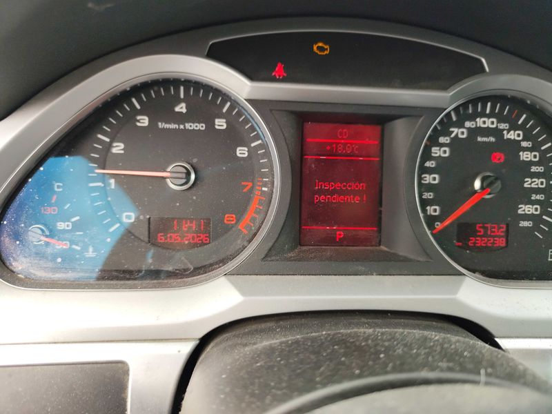 Audi A6 2.0 TFSI 2010 – снимка 12