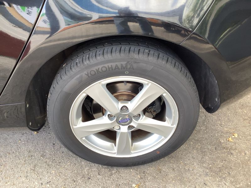 Volvo V40 2.0 D2 Kinetic 2015 – снимка 5