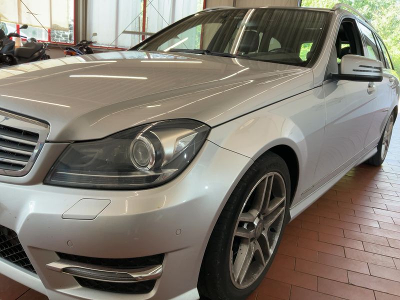 Mercedes-Benz C-Klasse C 220 CDI T BlueEfficiency Avantgarde 2012 – снимка 2