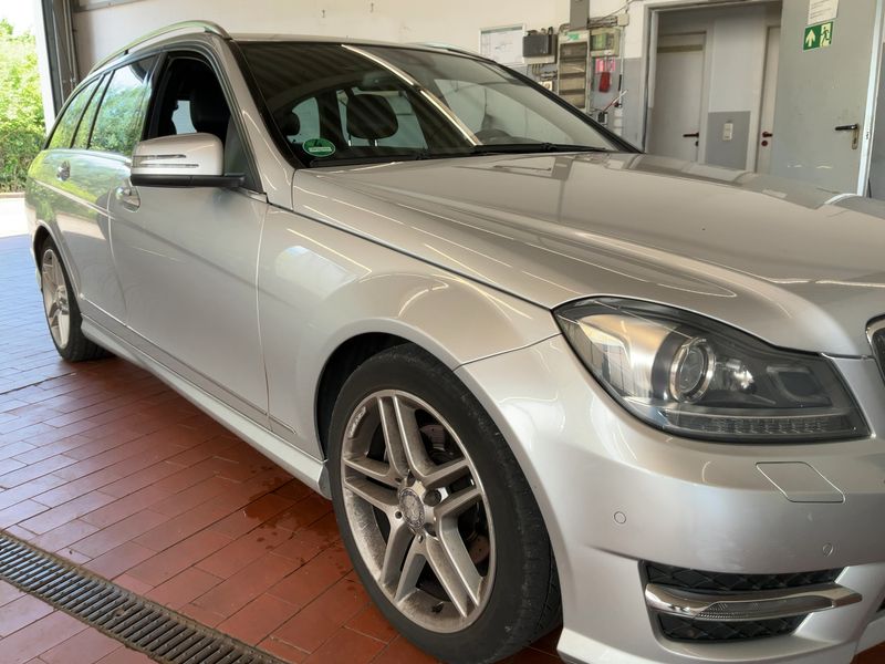 Mercedes-Benz C-Klasse C 220 CDI T BlueEfficiency Avantgarde 2012 – снимка 12