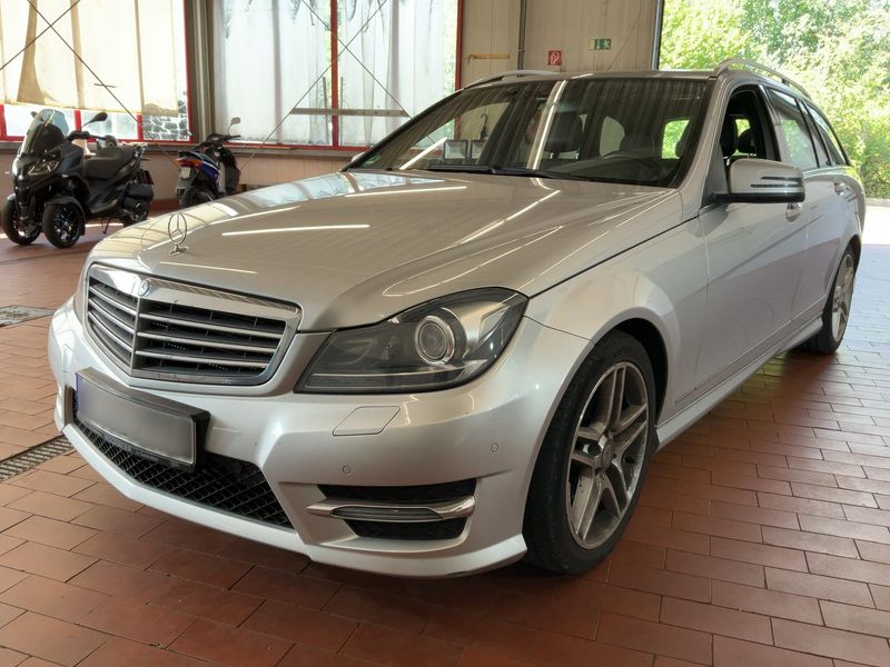 Mercedes-Benz C-Klasse C 220 CDI T BlueEfficiency Avantgarde 2012 – снимка 1