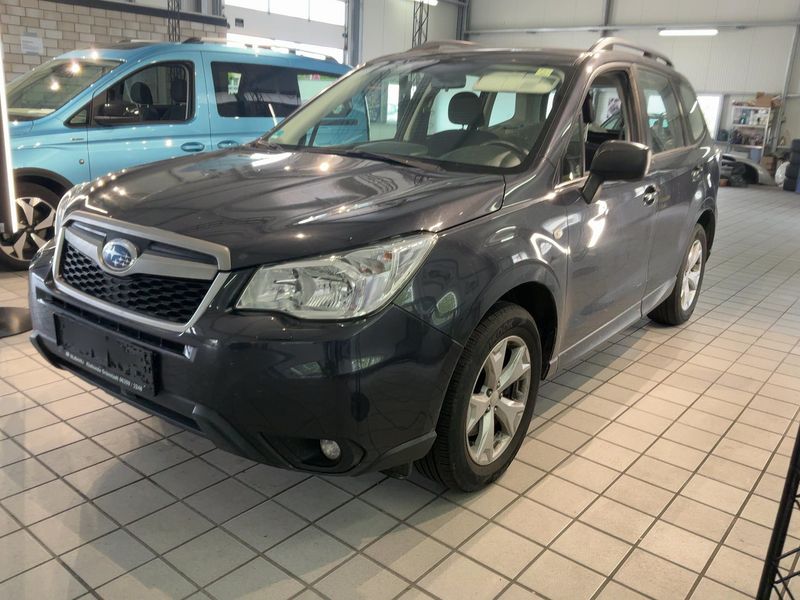 Subaru Forester 2.0 Diesel Active 2015 – снимка 2