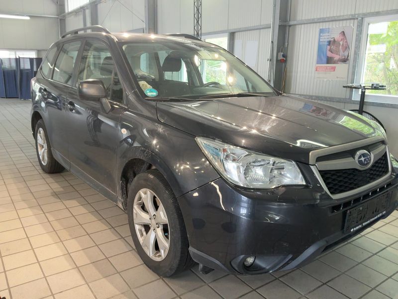 Subaru Forester 2.0 Diesel Active 2015 – снимка 12