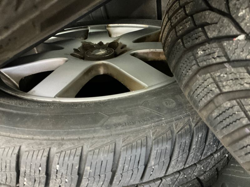 Toyota Prius 1.8 Life 2011 – снимка 33