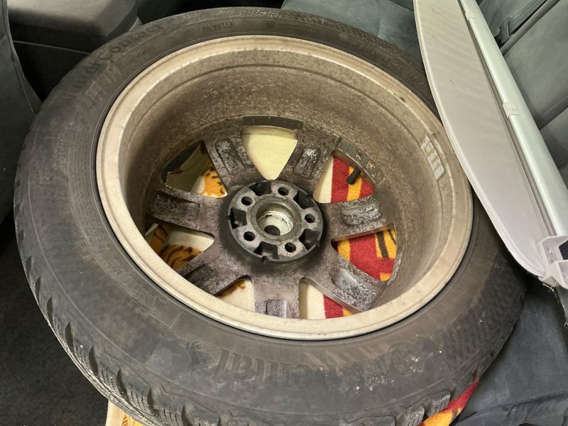 Toyota Prius 1.8 Life 2011 – снимка 34
