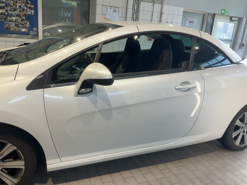Peugeot 308 2.0 HDi Active 2013 – снимка 4