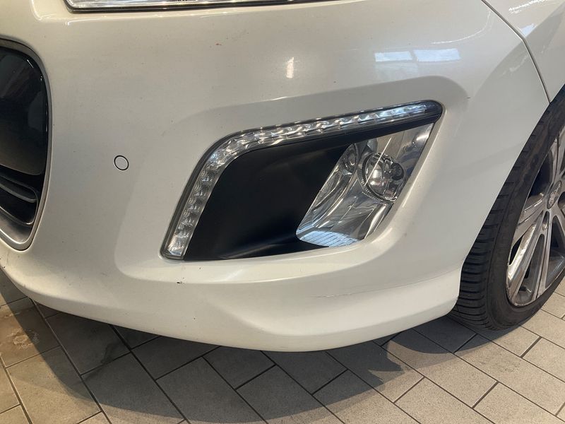 Peugeot 308 2.0 HDi Active 2013 – снимка 42