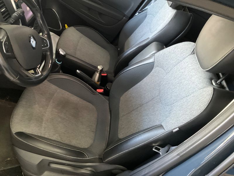 Renault Captur 1.5 dCi Energy Intens 2018 – снимка 26