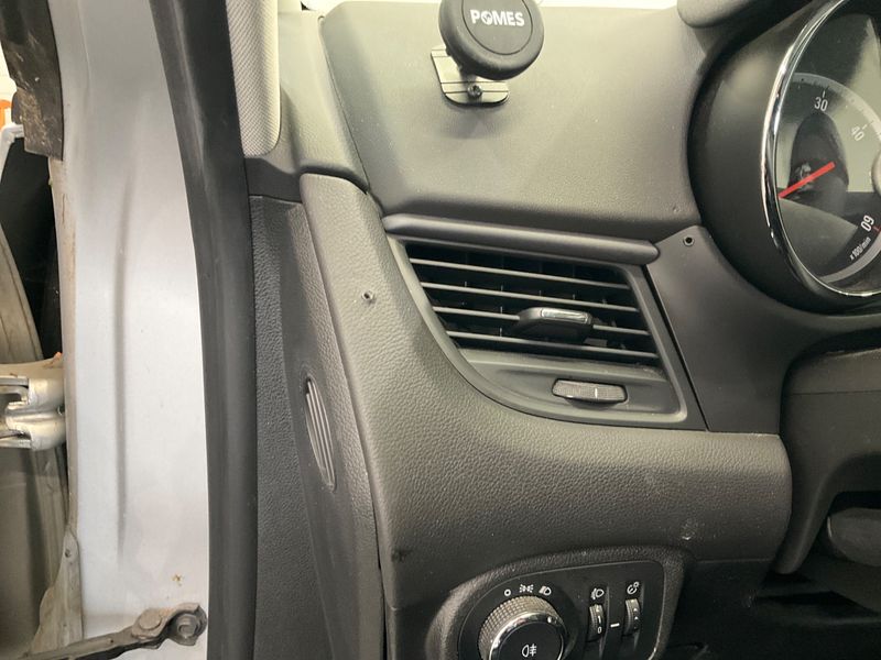 Opel Zafira Tourer 2.0 CDTI Selection 2012 – снимка 38
