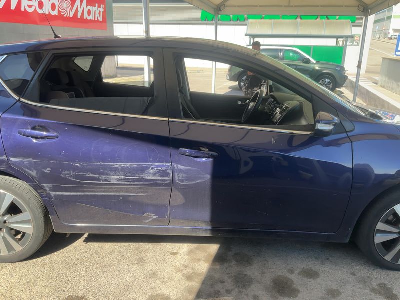 Nissan Pulsar 1.5 Turbodiesel N-Connecta 2015 – снимка 10