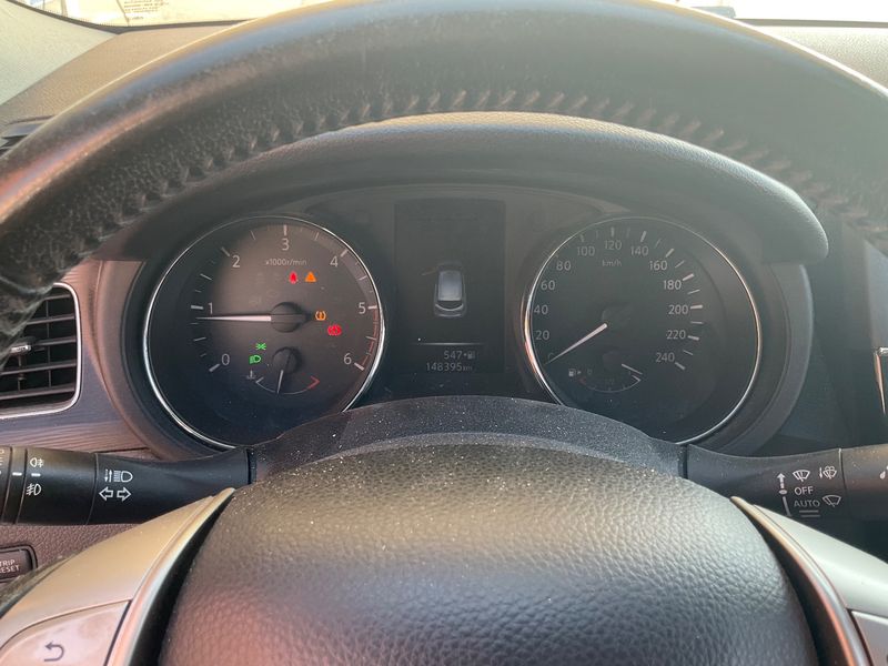 Nissan Pulsar 1.5 Turbodiesel N-Tec 2015 – снимка 18
