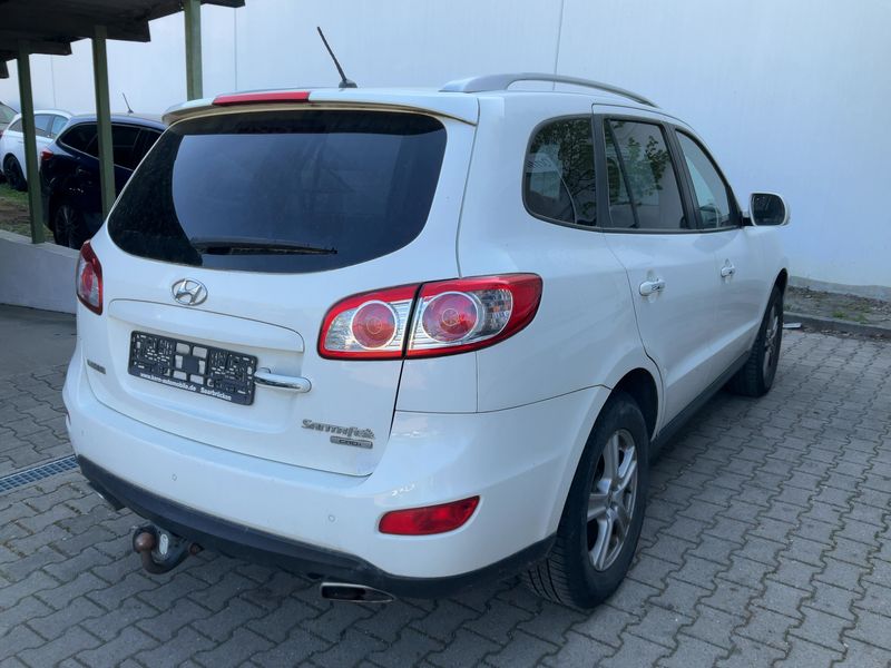 Hyundai Santa Fe 2.0 CRDi Trend 2WD 2012 – снимка 8