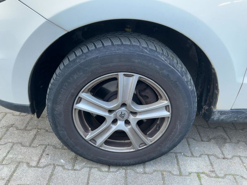 Hyundai Santa Fe 2.0 CRDi Trend 2WD 2012 – снимка 3