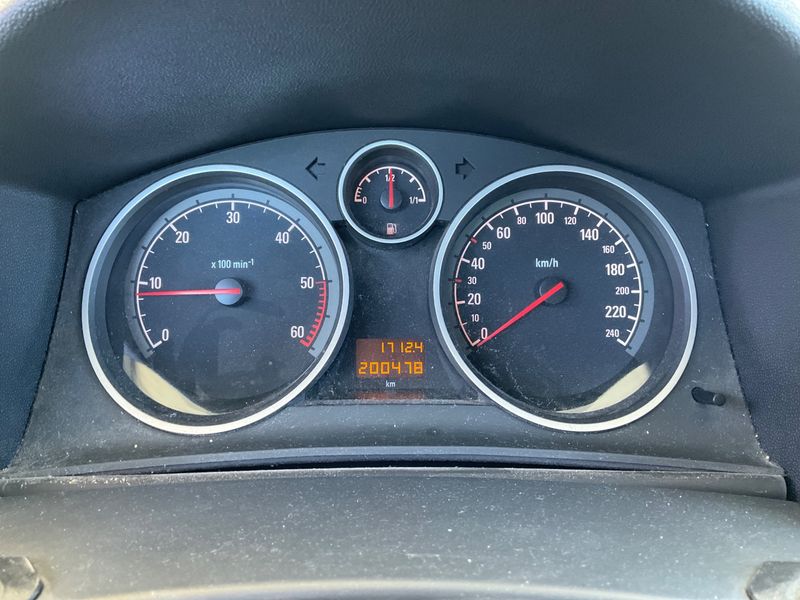 Opel Astra 1.7 CDTI Enjoy 2008 – снимка 4