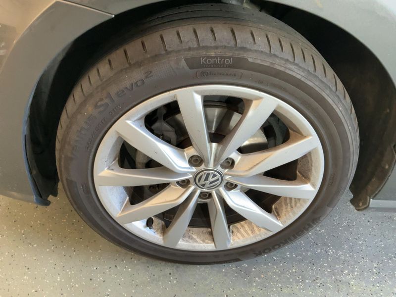 Volkswagen Golf VII 2.0 TDI Highline BlueMotion Tech 2019 – снимка 3