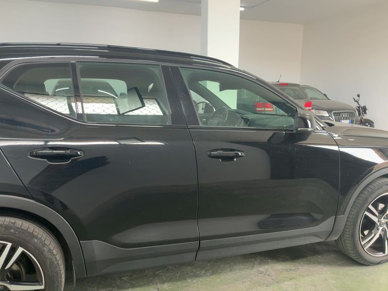 Volvo XC40 2.0 D3 R-Design 2WD 2019 – снимка 10