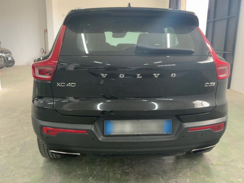 Volvo XC40 2.0 D3 R-Design 2WD 2019 – снимка 7