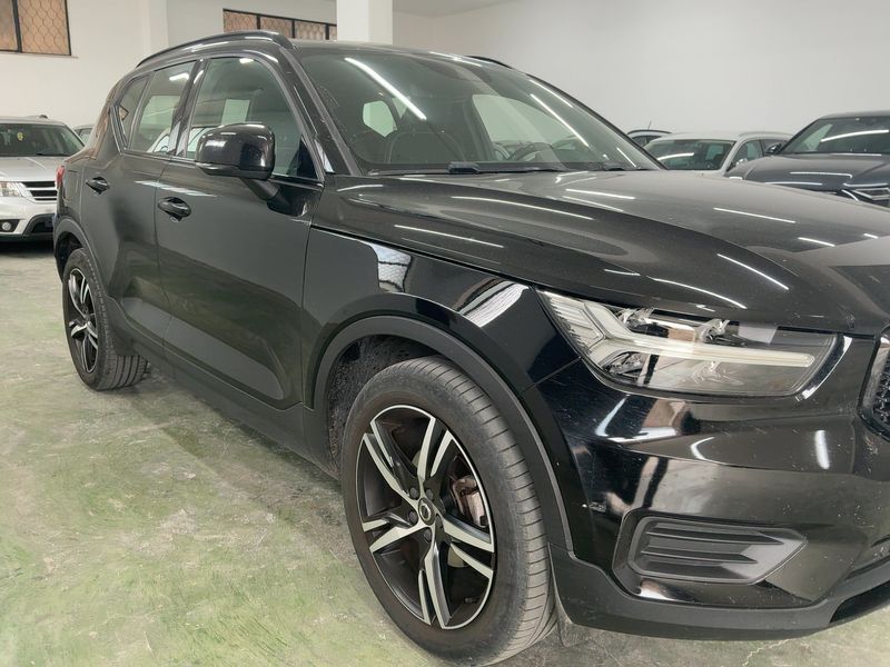 Volvo XC40 2.0 D3 R-Design 2WD 2019 – снимка 12