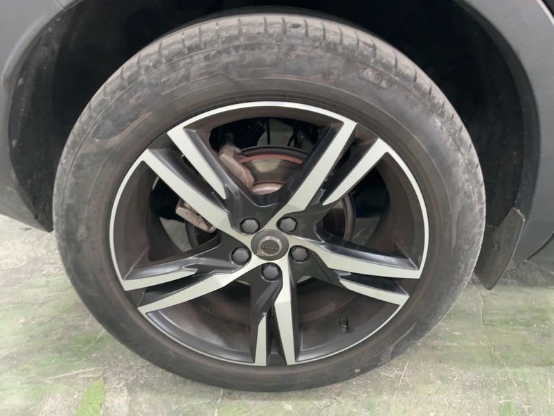 Volvo XC40 2.0 D3 R-Design 2WD 2019 – снимка 9