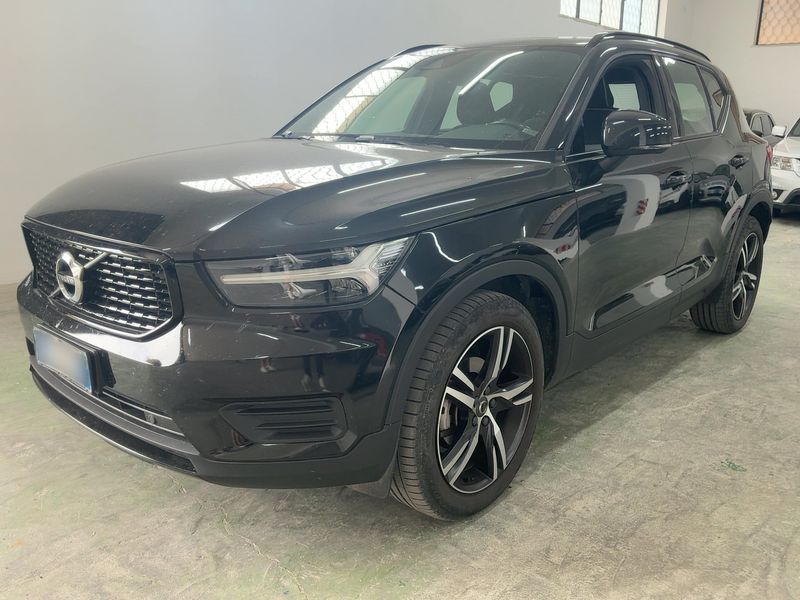 Volvo XC40 2.0 D3 R-Design 2WD 2019 – снимка 1
