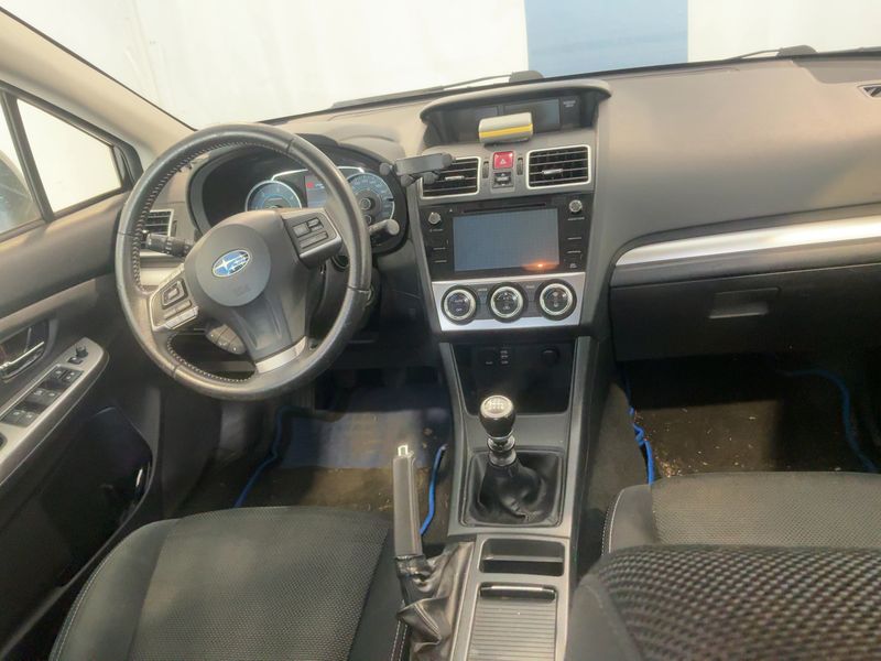 Subaru XV 2.0 Diesel Style 2015 – снимка 17