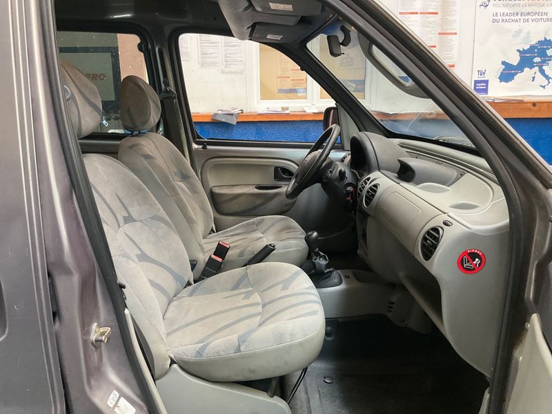 Renault Kangoo 1.9 dTi Expression 2002 – снимка 3