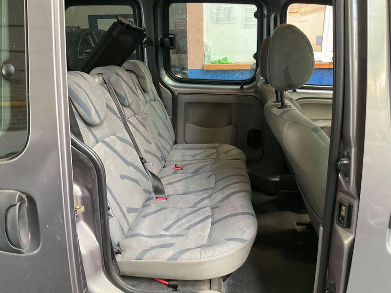 Renault Kangoo 1.9 dTi Expression 2002 – снимка на щета