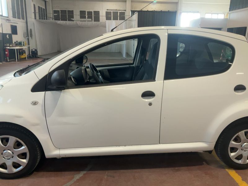Peugeot 107 1.0 Access 2012 – снимка 4