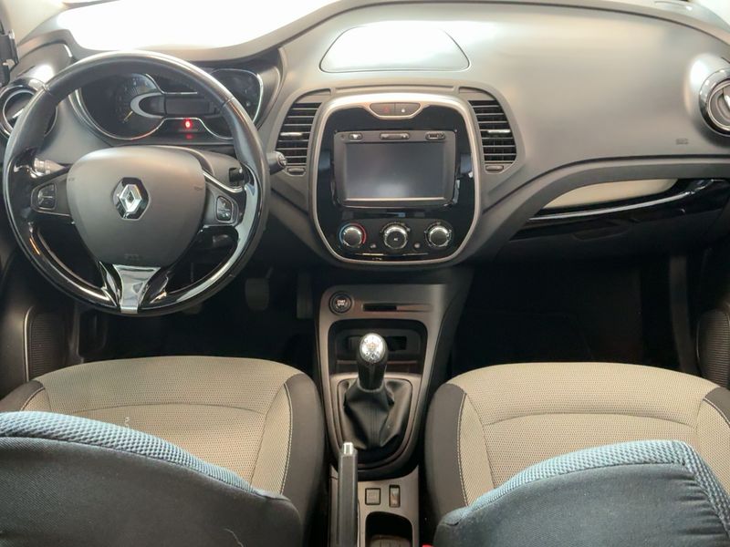 Renault Captur 1.5 dCi Energy Business Eco2 2014 – снимка 17