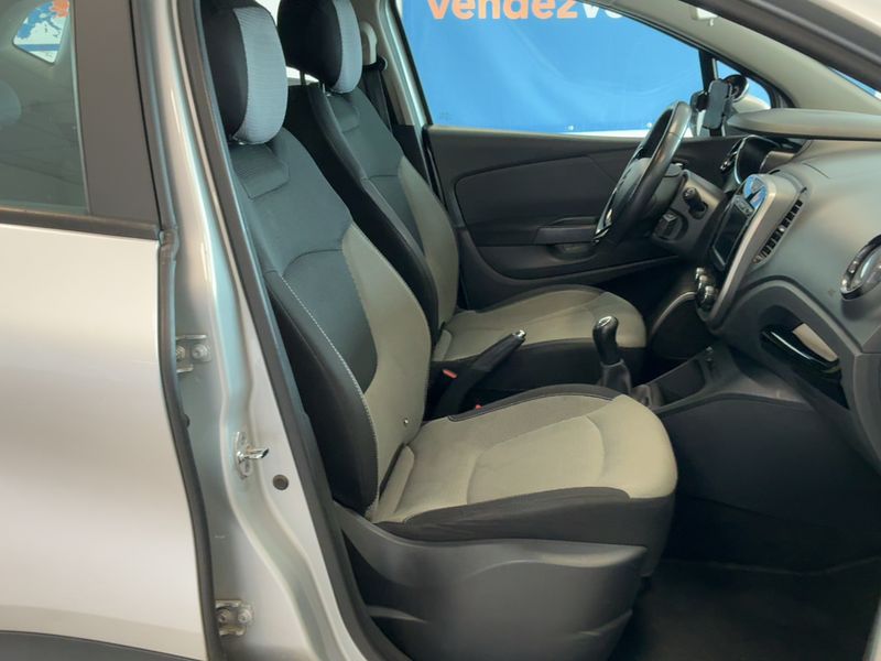 Renault Captur 1.5 dCi Energy Business Eco2 2014 – снимка 16