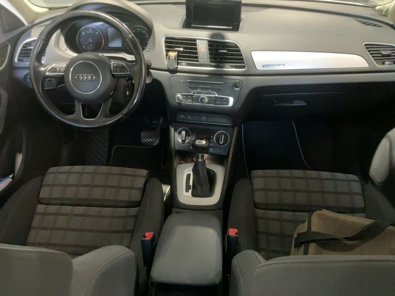 Audi Q3 2.0 TDI quattro Sport 2016 – снимка 17