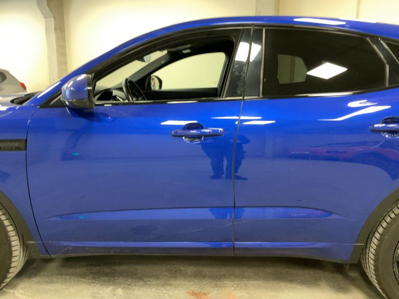 Jaguar E-Pace D150 R-Dynamic S 2020 – снимка 4