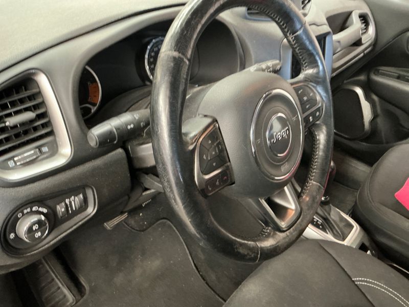 Jeep Renegade 1.6 M-Jet Limited FWD 2020 – снимка 24