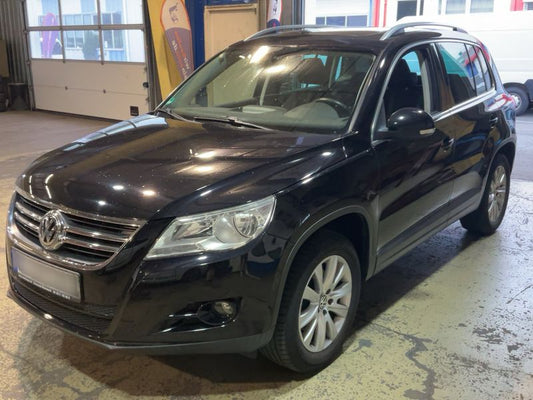 Volkswagen Tiguan 1.4 TSI Sport & Style BlueMotion Tech 2010 – снимка 1