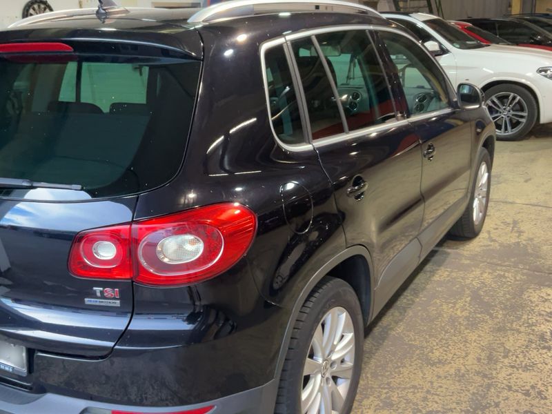 Volkswagen Tiguan 1.4 TSI Sport & Style BlueMotion Tech 2010 – снимка 8