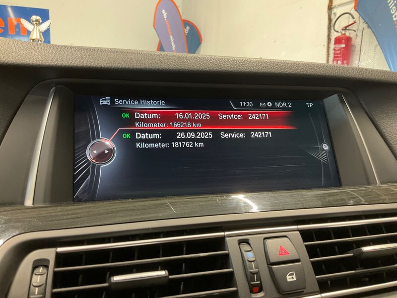 BMW 5er 520d xDrive 2016 – снимка 22