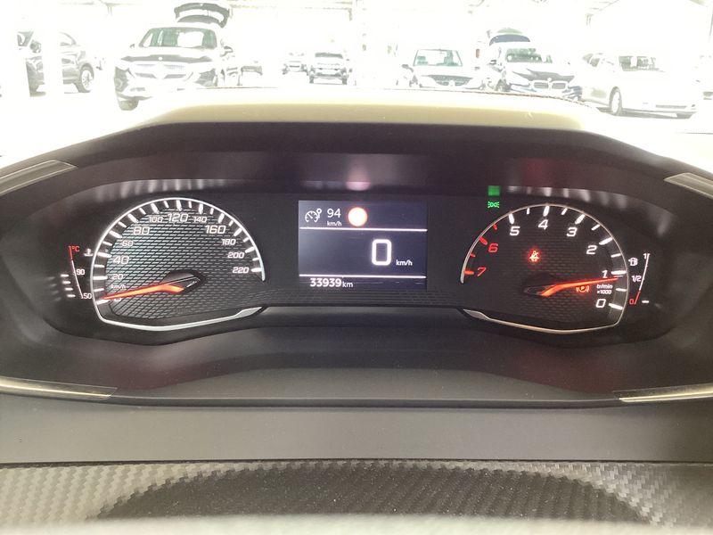 Peugeot 208 1.2 PureTech Active Pack 2023 – снимка 18