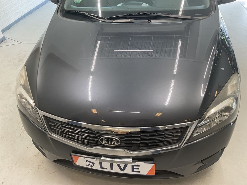 Kia cee'd 1.4 Spirit 2011 – снимка 33